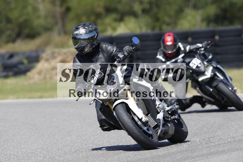 /Archiv-2025/48 25.08.2025 Cornu Master School ADR/blau-bleu/47